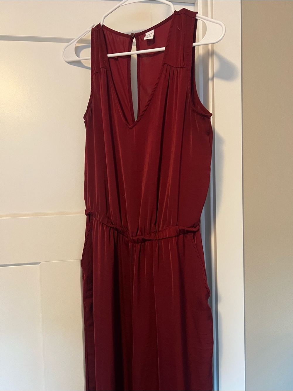 Old Navy Burgundy Sleeveless V-Neck Jumpsuit - Picture 2 of 6